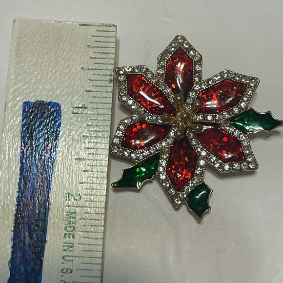 Poinsettia rhinestone encrusted pin pendant enamel Christmas flower - Picture 6 of 7